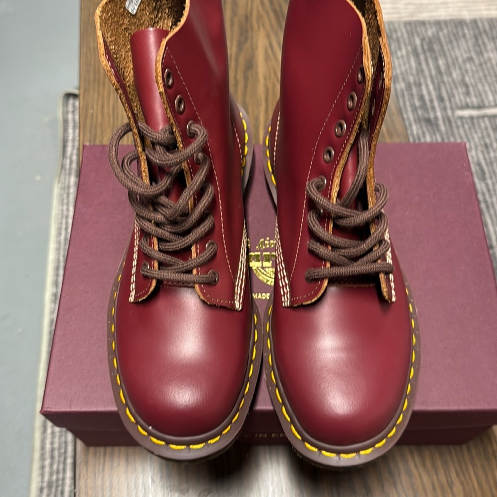 Dr Marten made in England 1460